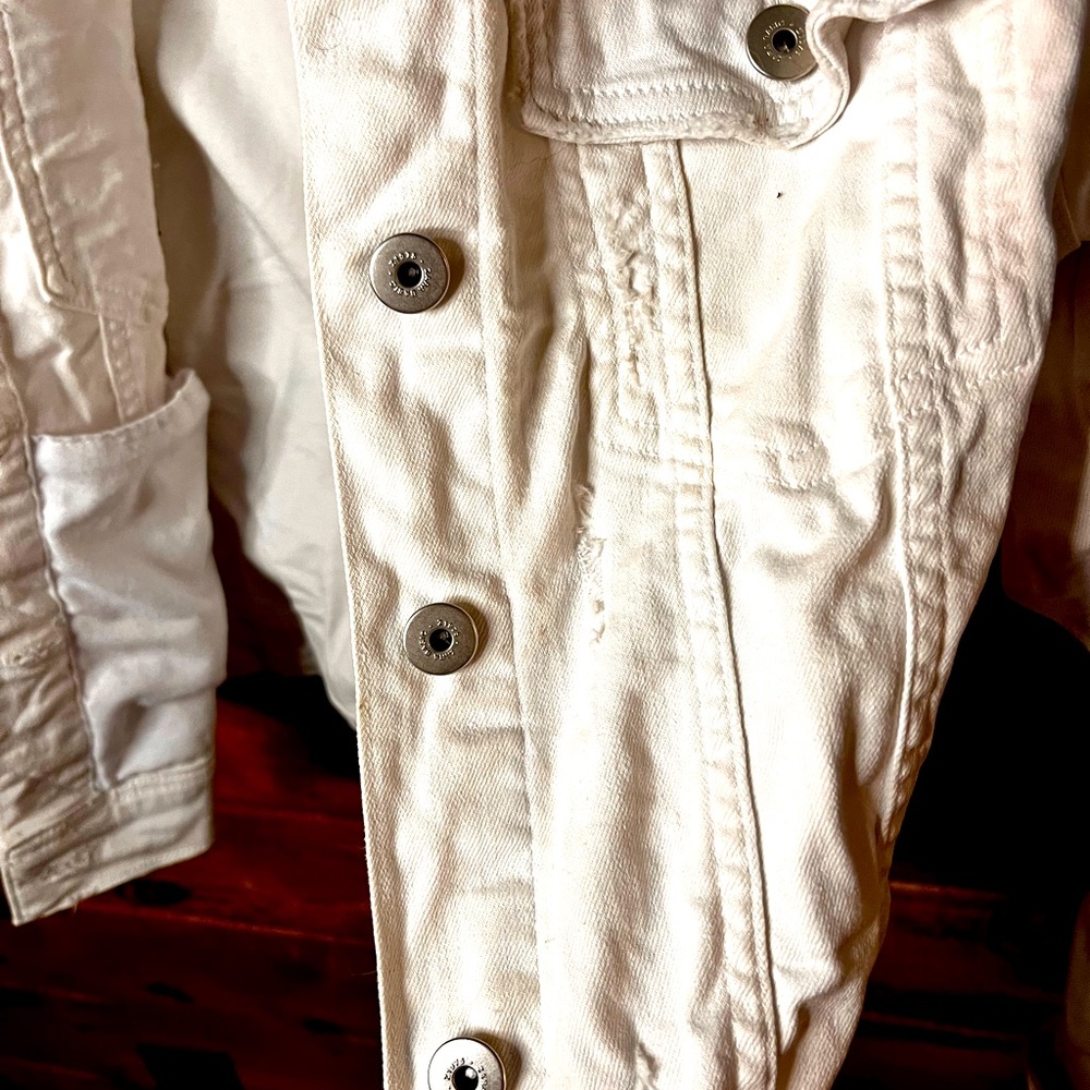 Zara never worn jacket - Picture 2 of 4